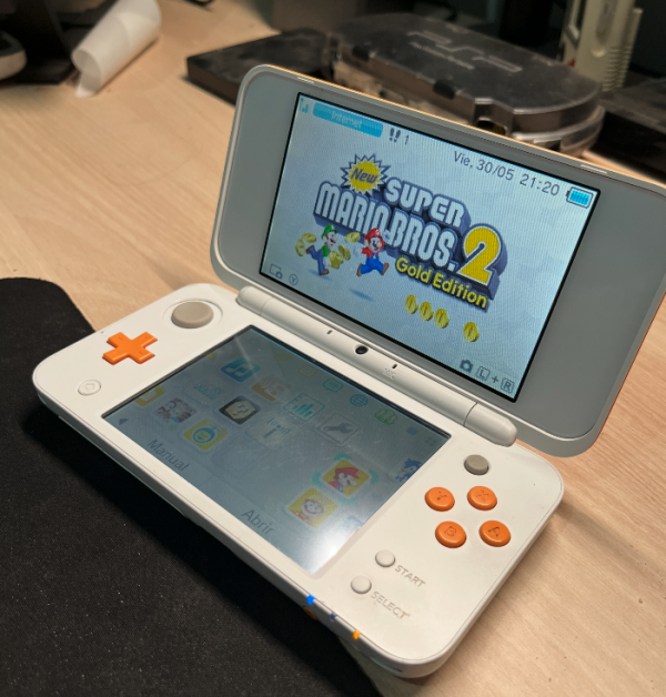 Nintendo New 2DS XL - [Reacondicionada]